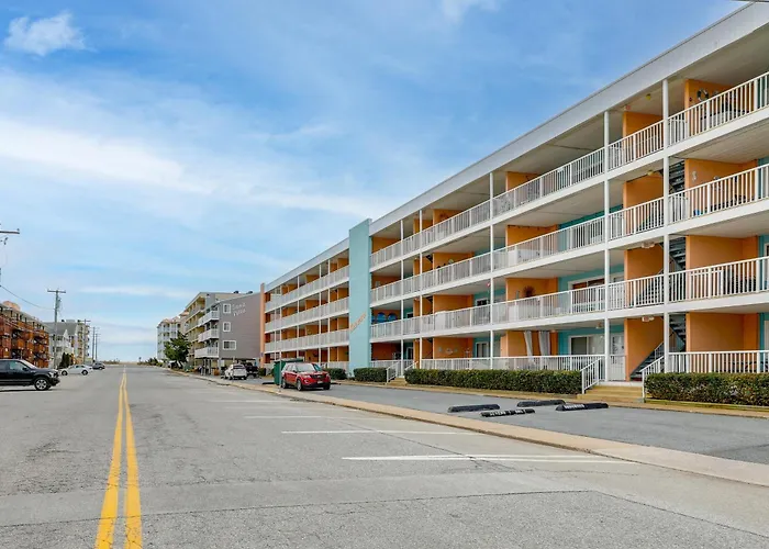 Holiday home Beachside Bliss! Ocean W/ Large Balcony Ocean City